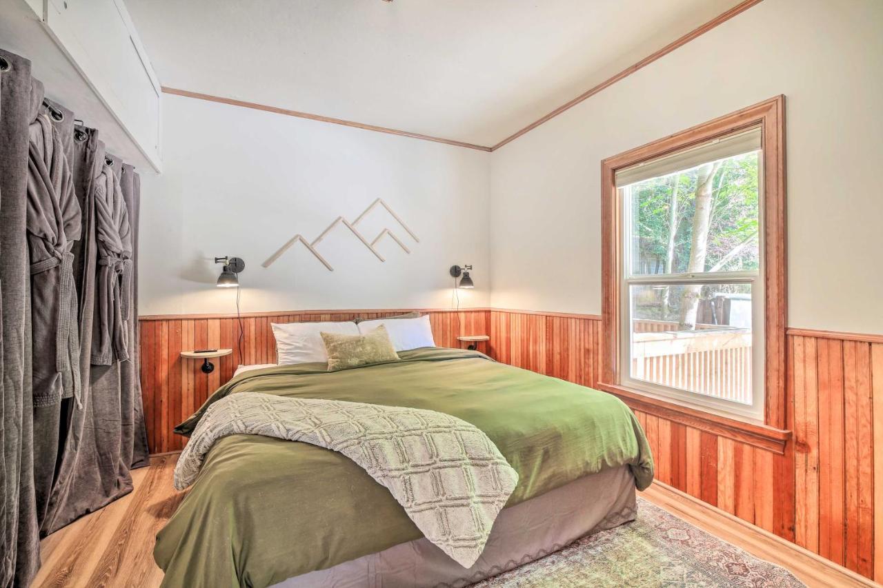 Cozy Black Bear Retreat By Mount Rainier! Эшфорд Экстерьер фото